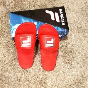 Fila Slides
